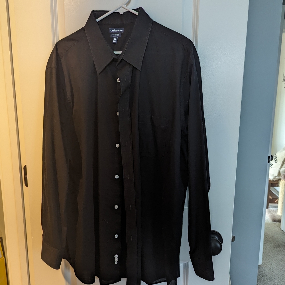 Men's dress shirts (42 shirts)